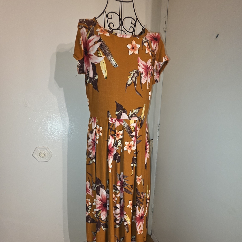 Elegant Floral Midi Dress in Mustard and Pink